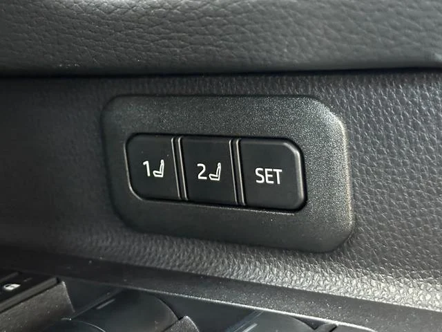 0203972a30260829w001-72