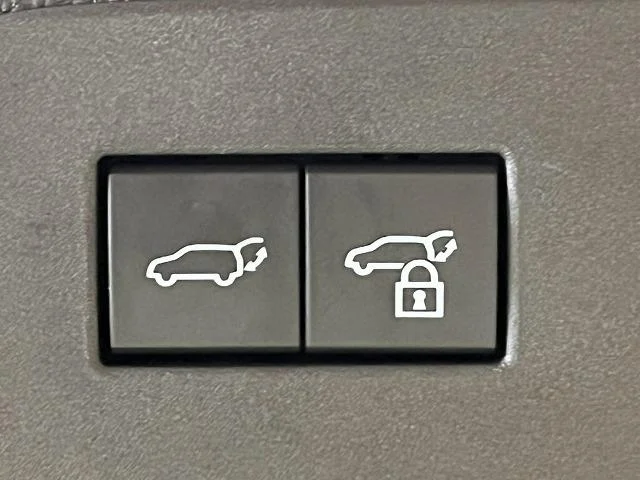 0208369a20260928d004-38