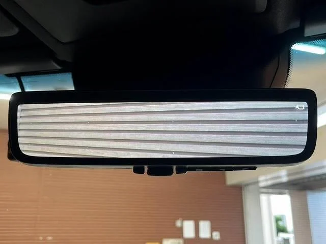 0208369a20260928d004-7